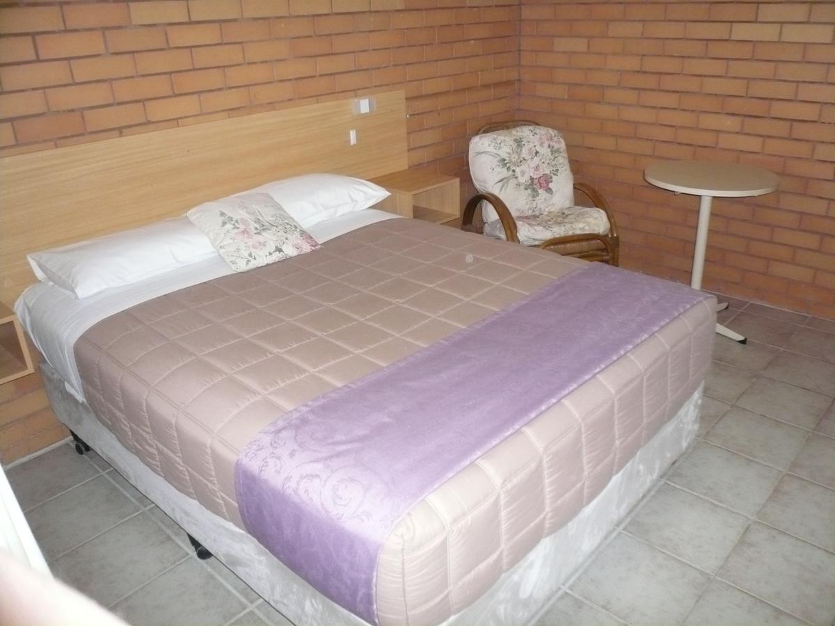 Grong Grong Motor Inn Kamer foto